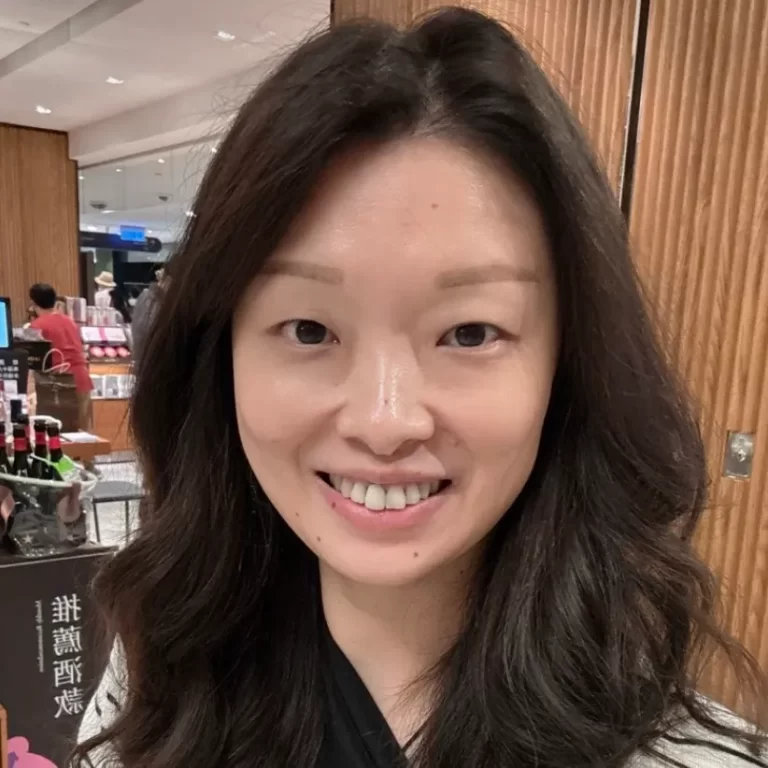 [Admissions Consulting] 美國名校升學專家 Catherine 顧問 | 全方位留學代辦與申請輔導